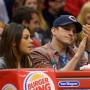 Mila Kunis y Ashton Kutcher esperan bebé